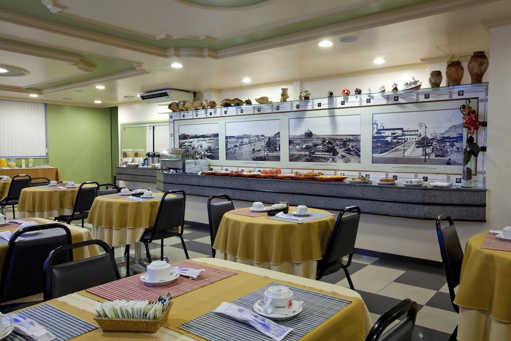 Lider Hotel มาเนาส์ ภายนอก รูปภาพ